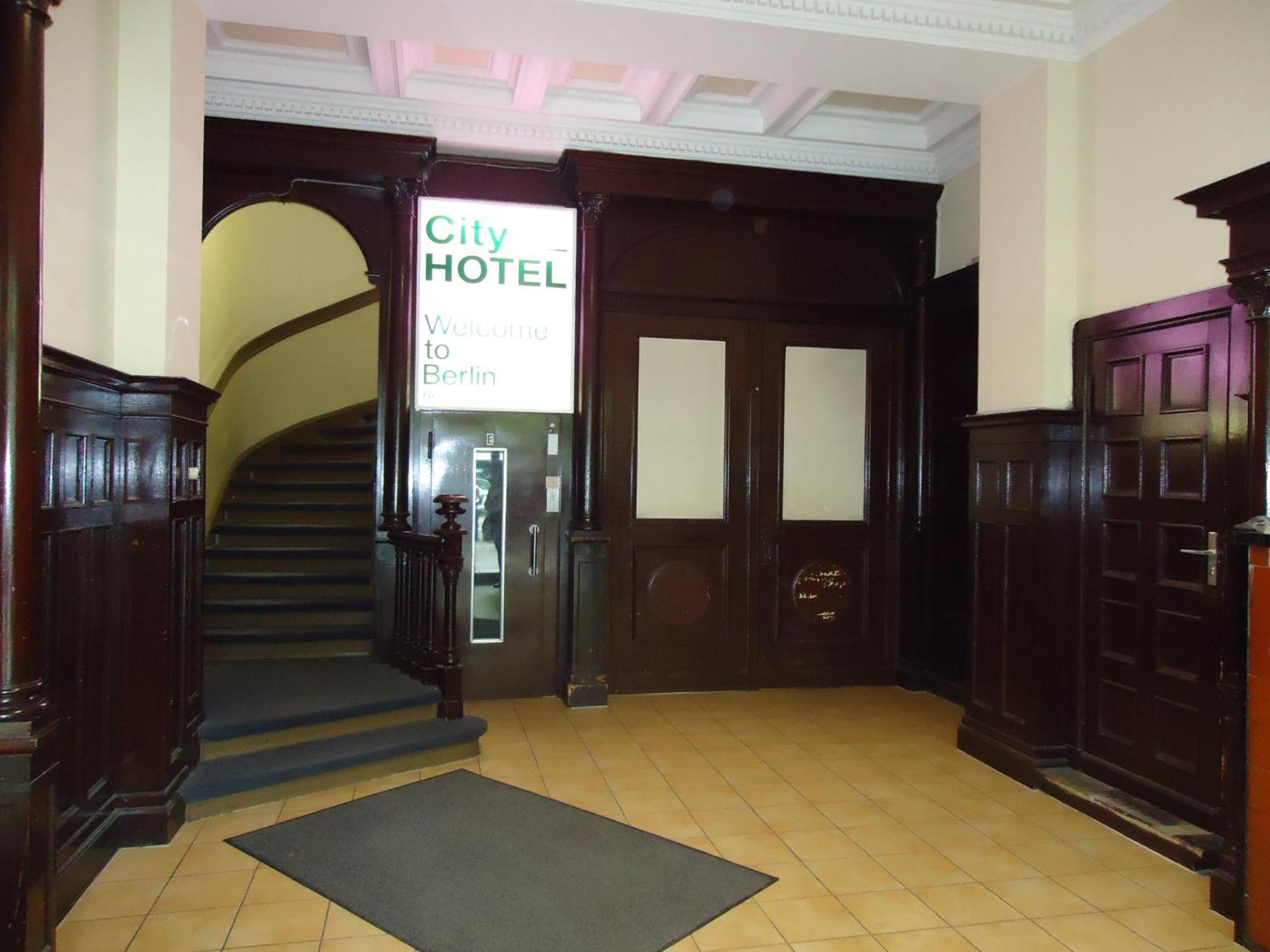 City Hotel Am Kurfuerstendamm — Photos 1